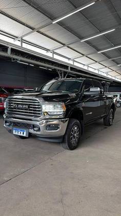 RAM 3500 6.7 I6 TURBO DIESEL LIMITED LONGHORN CD 4X4  AUTOMÁTICO